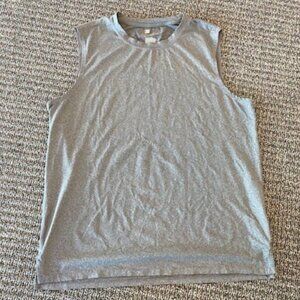 ALL IN MOTION Gray Performance Sleeveless Shirt / Activewear Top / Size L